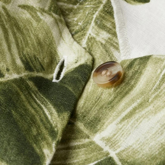 H&M linen button front palm  print camisole green white large NWOT - Picture 2 of 10